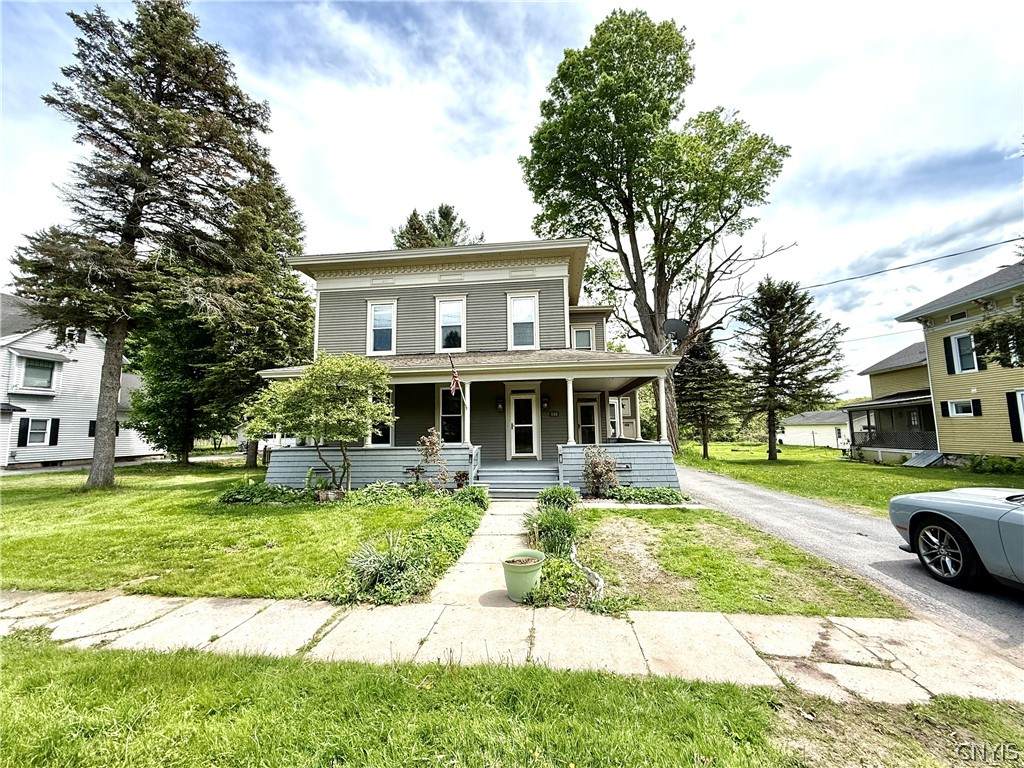 140 Maple Street - Photo 1