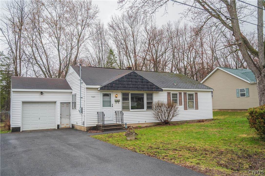 5685 Mapleton Drive - Photo 1
