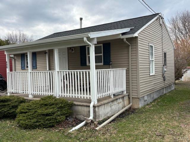 608 Cain Street - Photo 1