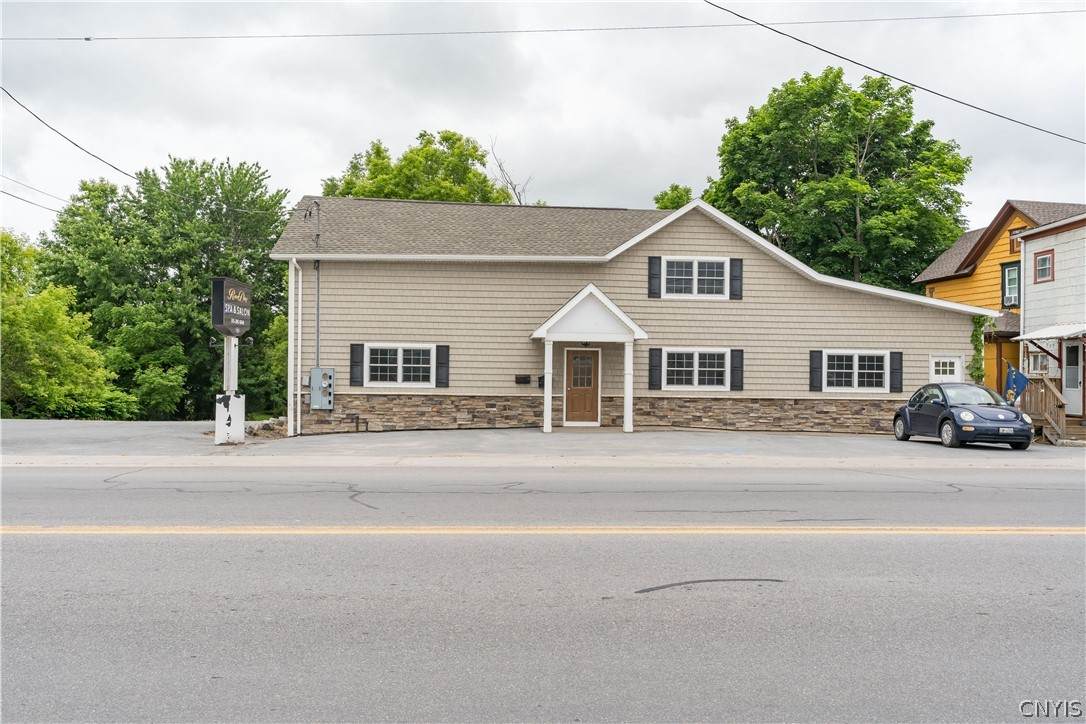 708 James Street - Photo 1