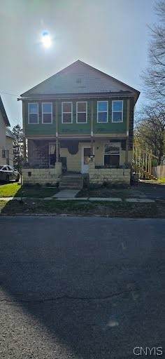633 Lillian Street - Photo 1