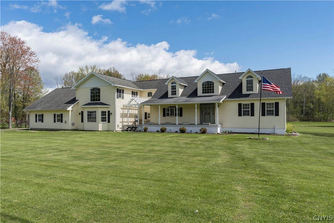 8958 Main Street - Photo 1