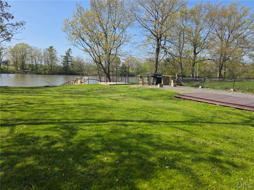 https://bt-photos.global.ssl.fastly.net/rochester/orig_boomver_1_S1682398-2.jpg