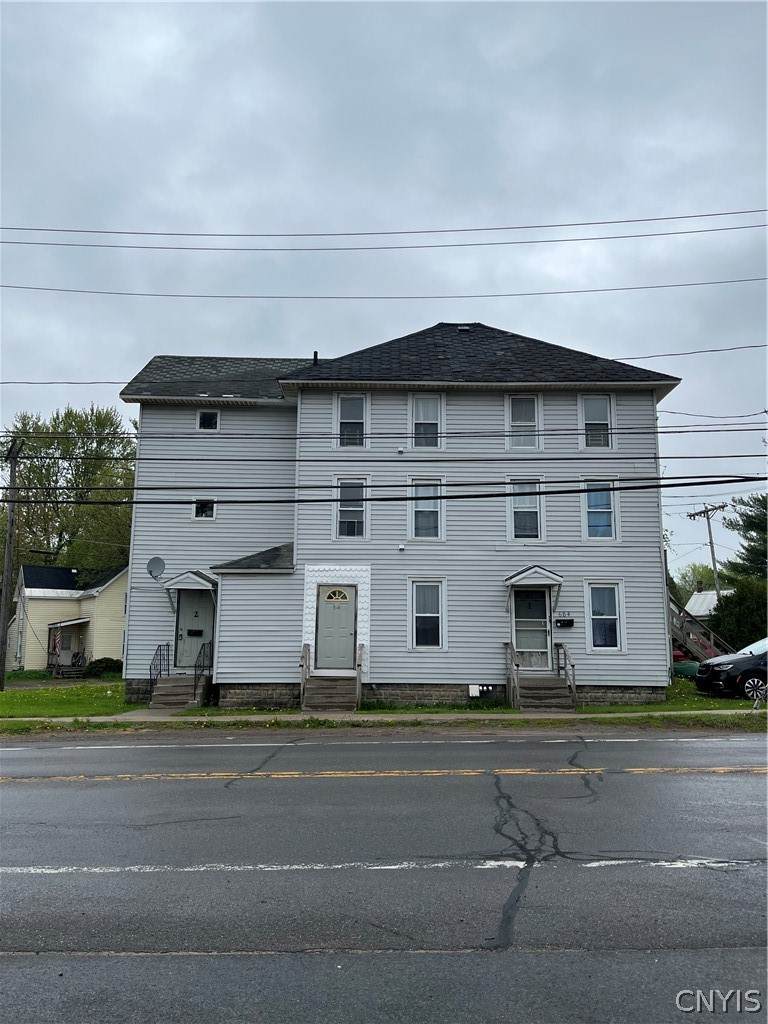 684 End Avenue - Photo 1