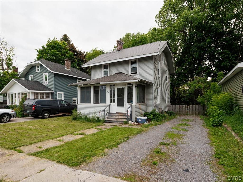 106 Girard Avenue - Photo 1