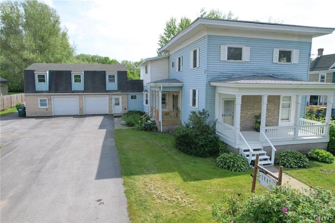 1947 Harwood Drive - Photo 1