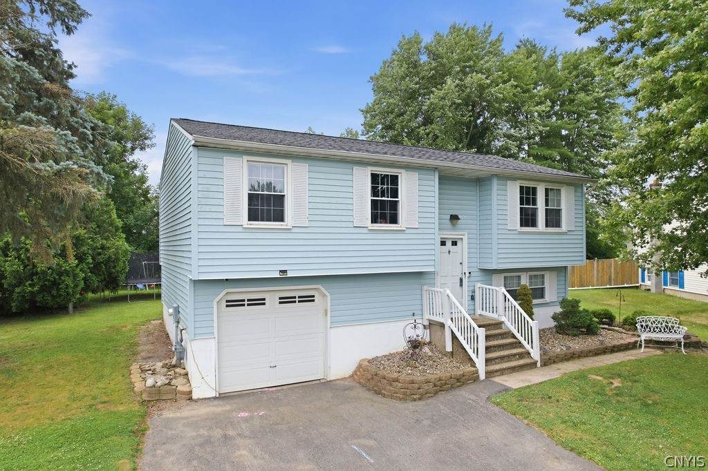 4006 Sandpiper Lane - Photo 1