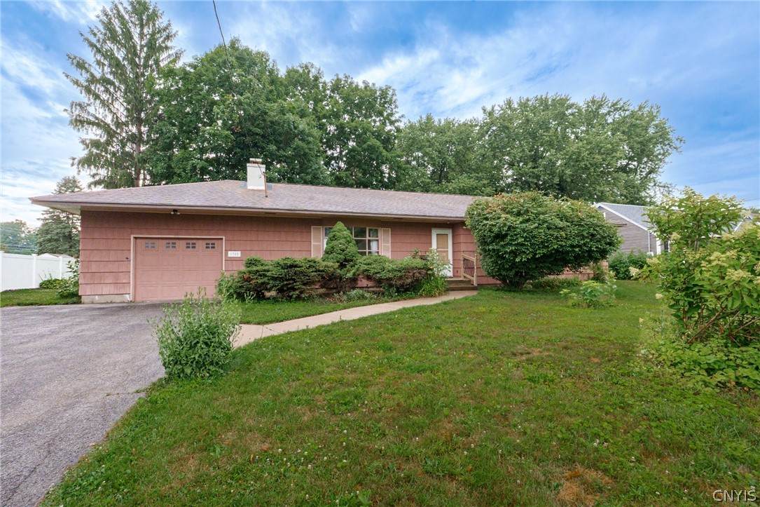 1705 George Street - Photo 1