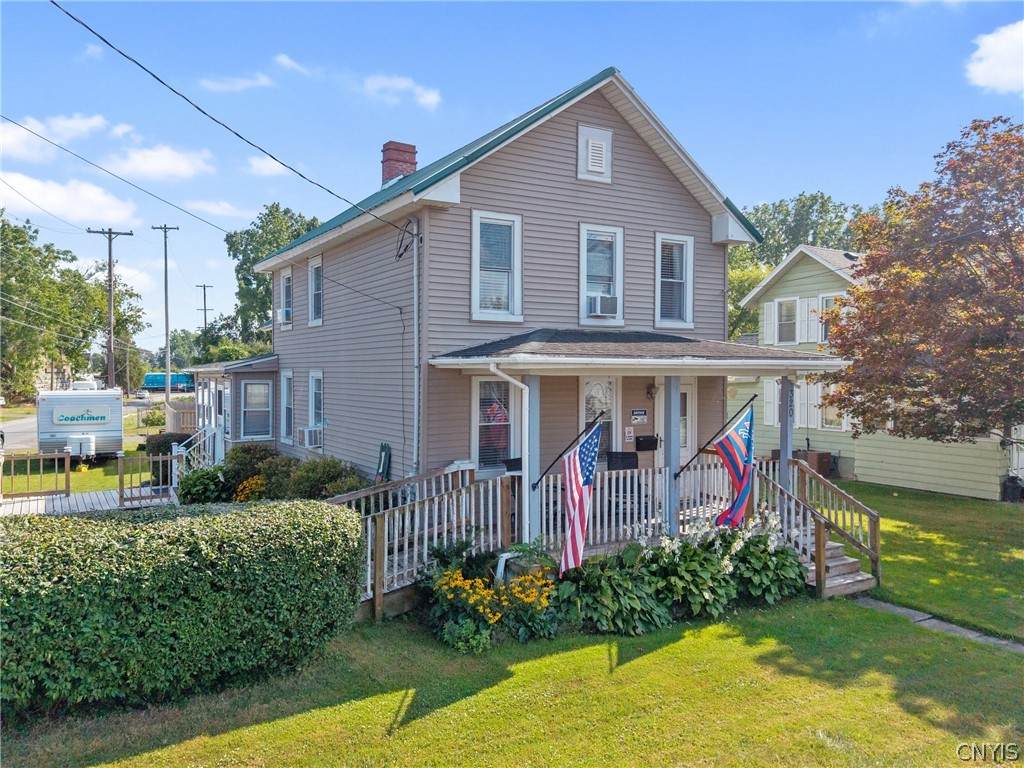 320 North Street - Photo 1
