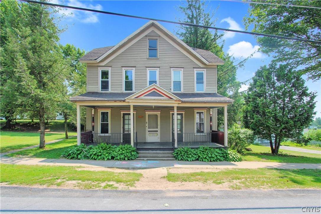9539 Main St - Photo 1