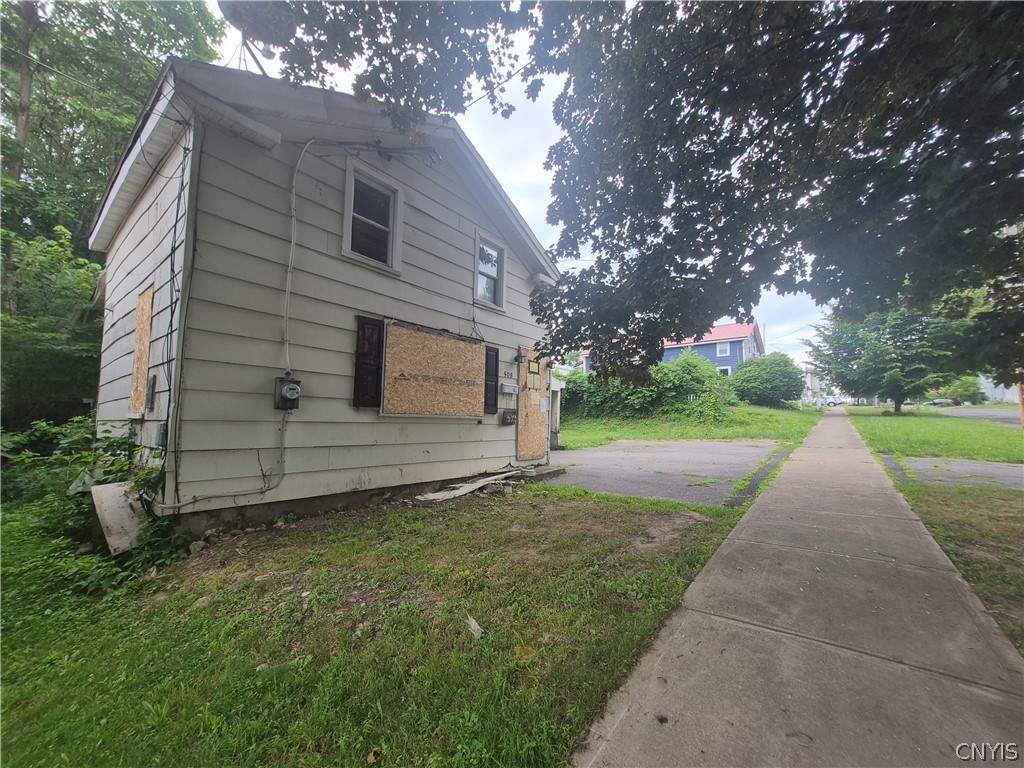 https://bt-photos.global.ssl.fastly.net/rochester/orig_boomver_1_S1700955-2.jpg
