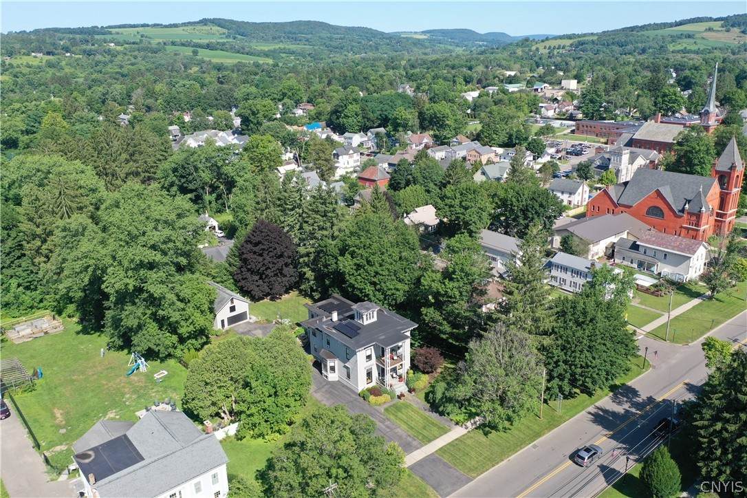 https://bt-photos.global.ssl.fastly.net/rochester/orig_boomver_1_S1701719-2.jpg