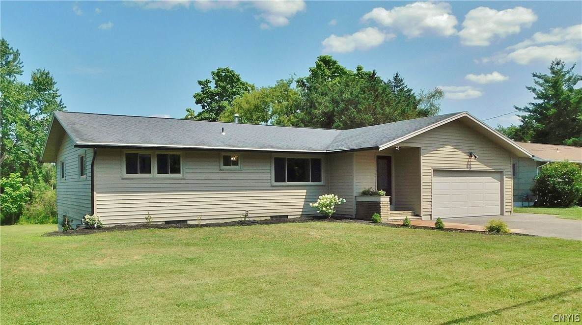 7742 Davis Road - Photo 1