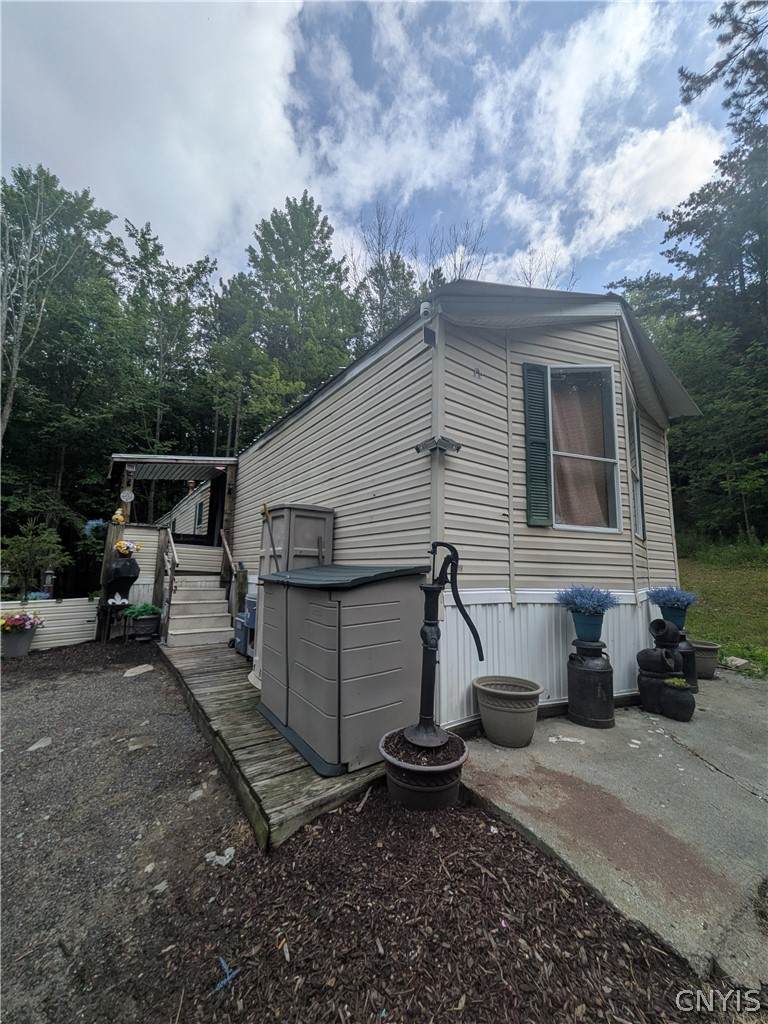 128 Seely Hill Road - Photo 1