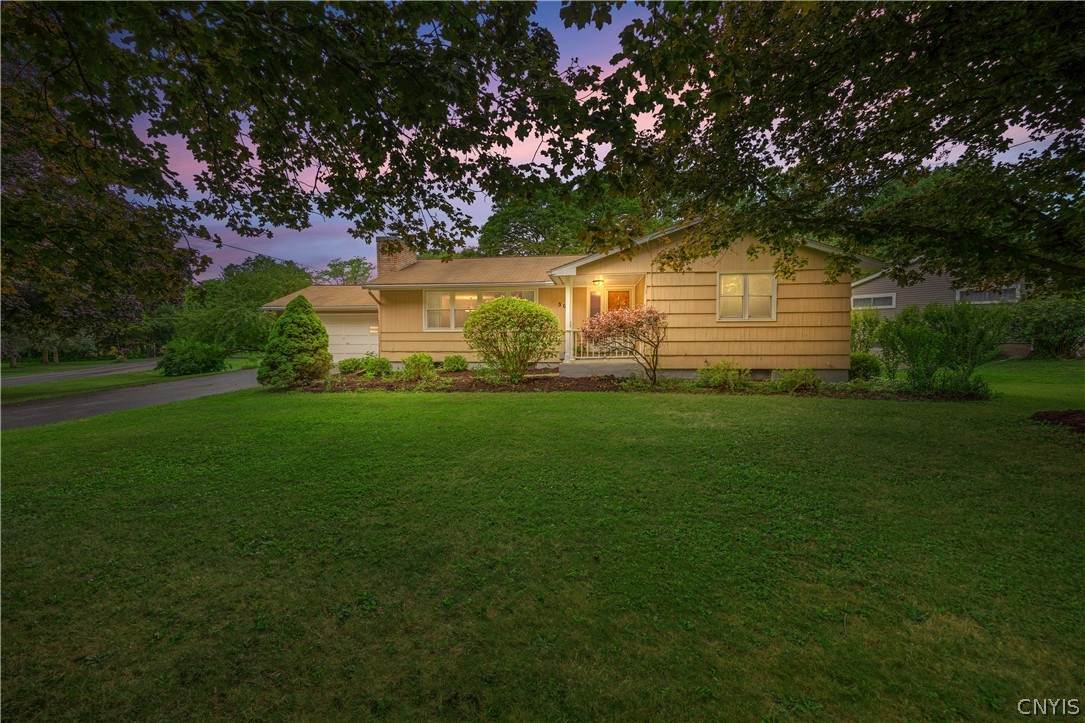 306 Sherbrooke Road - Photo 1