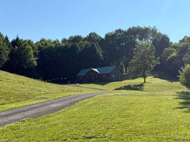 5180 Beach Road - Photo 1