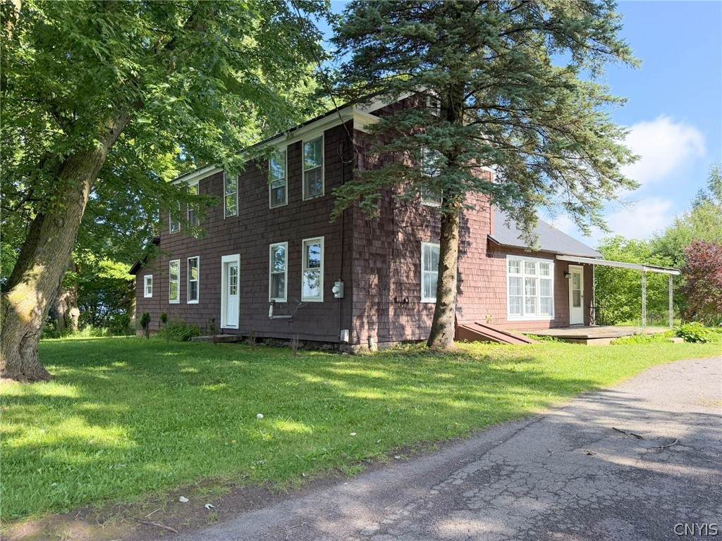 2946 Fountain Street - Photo 1