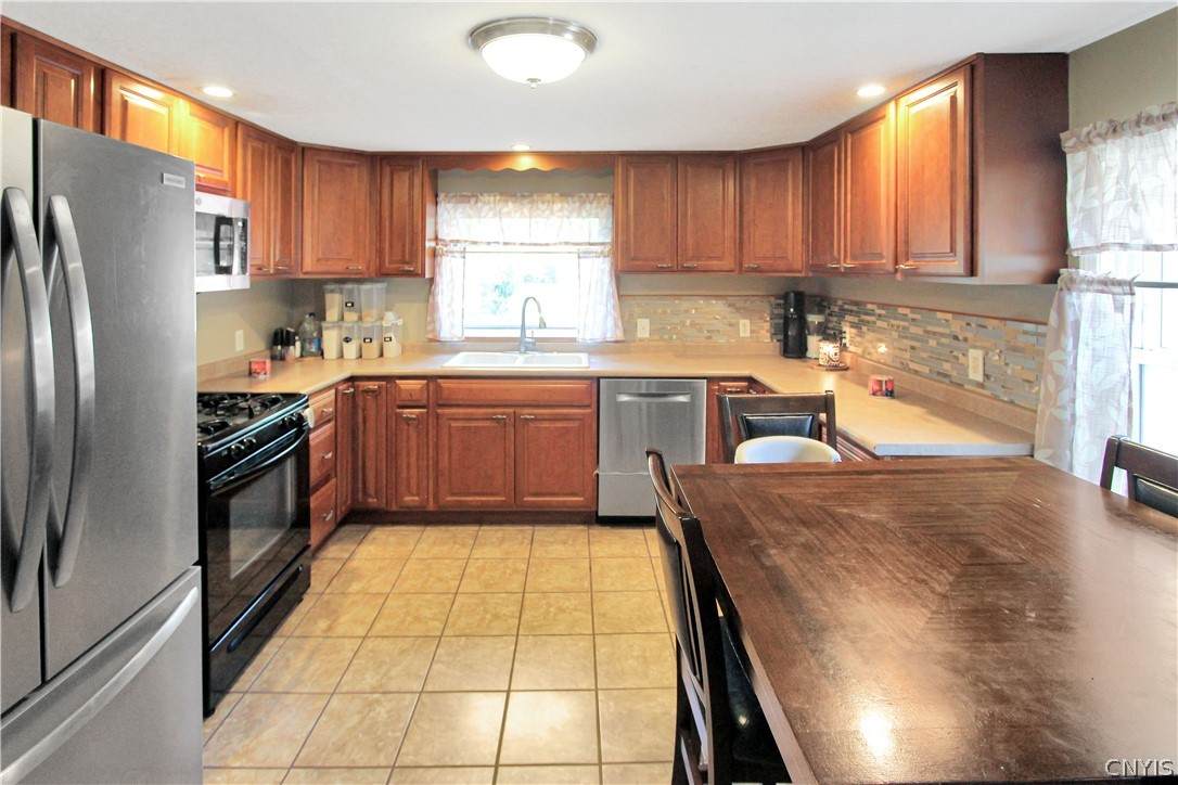 https://bt-photos.global.ssl.fastly.net/rochester/orig_boomver_1_S1703495-2.jpg