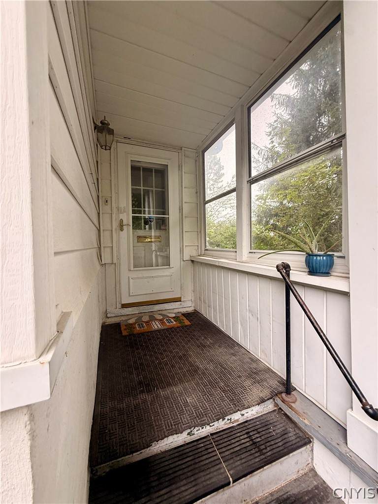 https://bt-photos.global.ssl.fastly.net/rochester/orig_boomver_1_S1703546-2.jpg