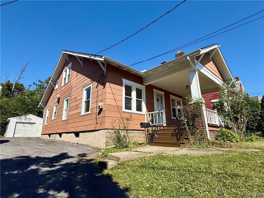 392 Mildred Avenue - Photo 1