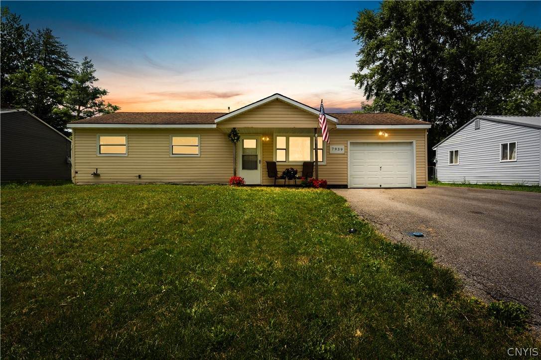 7939 Rinaldo Boulevard - Photo 1
