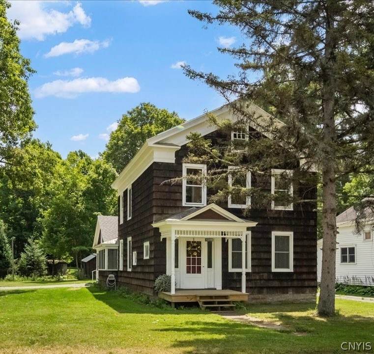 9248 Main Street - Photo 1