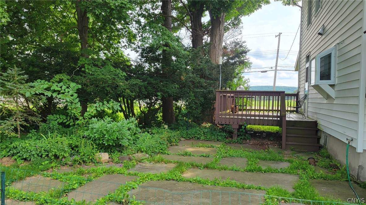 https://bt-photos.global.ssl.fastly.net/rochester/orig_boomver_1_S1704441-2.jpg