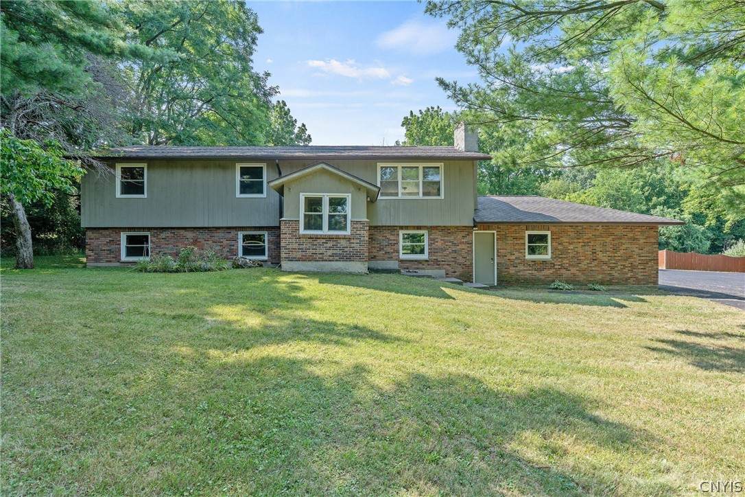 101 Saturn Drive - Photo 1
