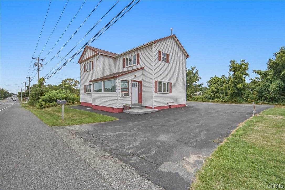 4976 Taft Road - Photo 1
