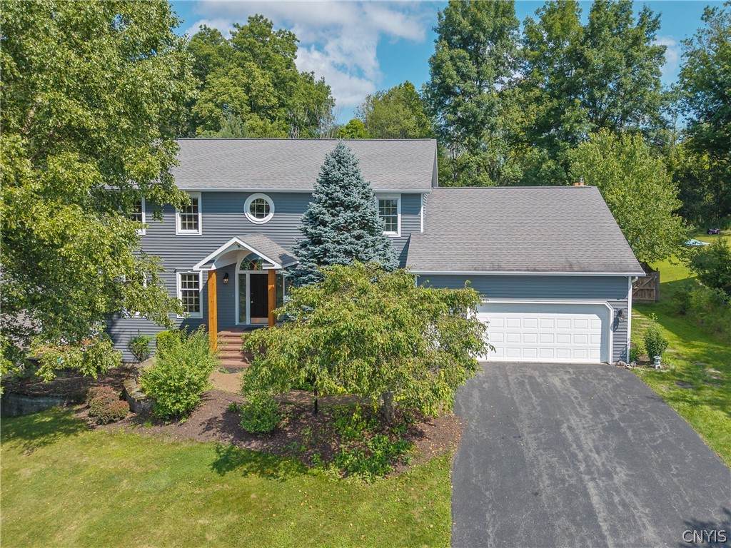 7815 Rolling Ridge Drive - Photo 1