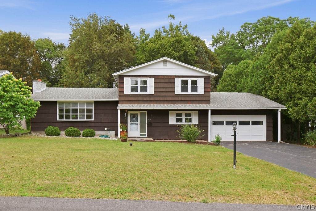 115 Saybrook Lane - Photo 1