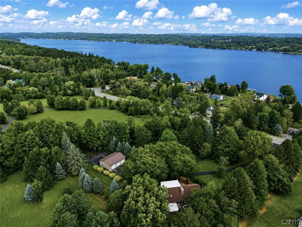 https://bt-photos.global.ssl.fastly.net/rochester/orig_boomver_1_S1707874-2.jpg