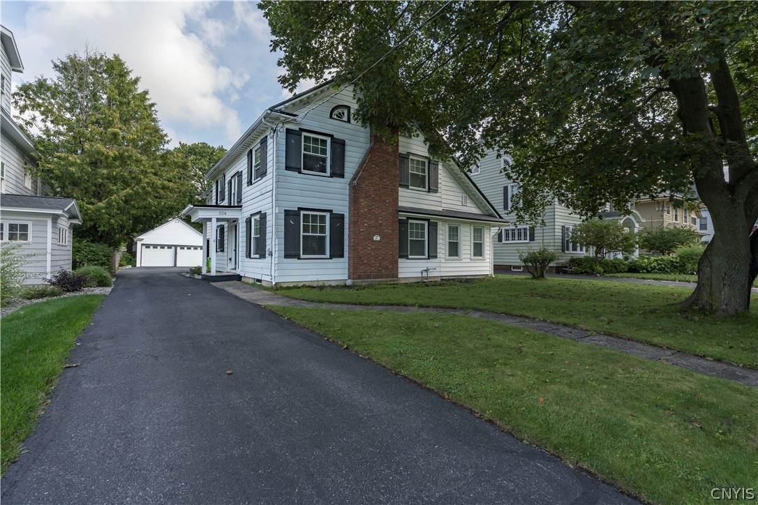 254 Flower Avenue - Photo 1