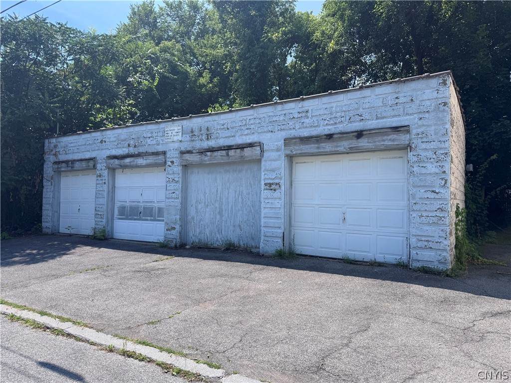 109 Palmer Avenue - Photo 1