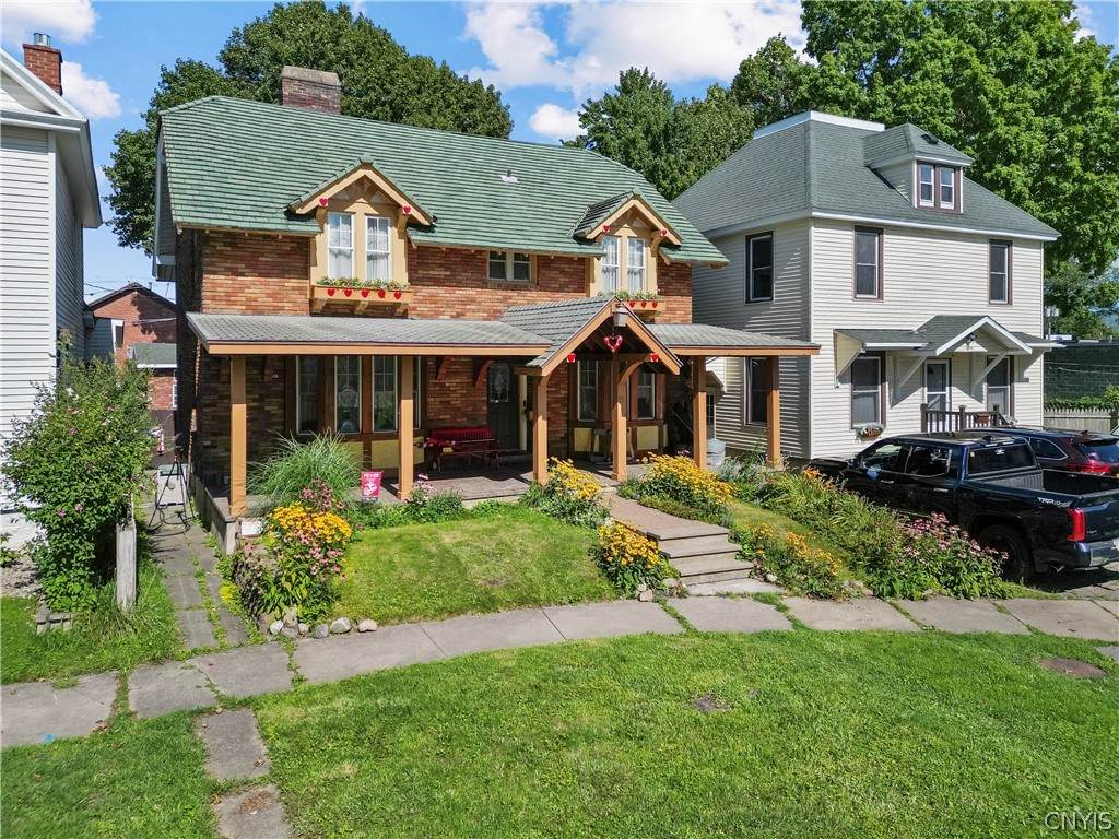 11 Park Place - Photo 1