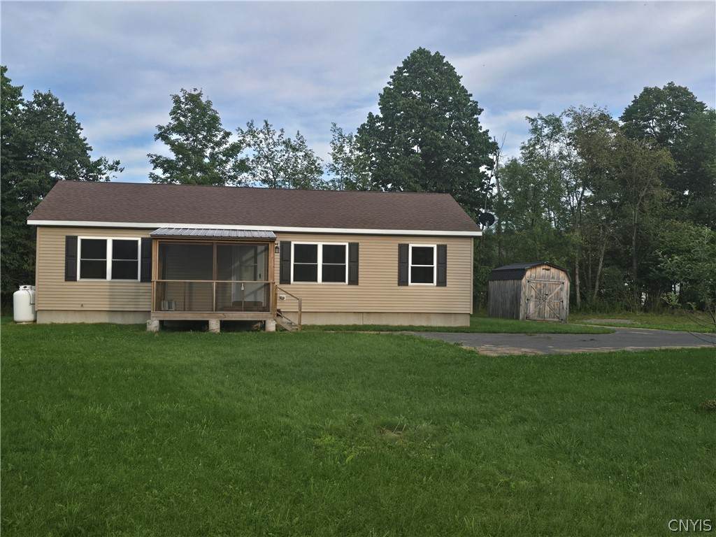 8222 Valley Road - Photo 1