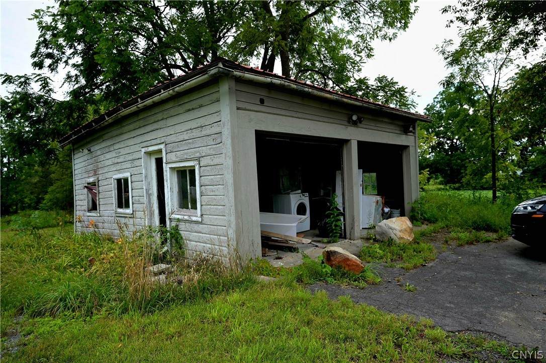 https://bt-photos.global.ssl.fastly.net/rochester/orig_boomver_1_S1708891-2.jpg