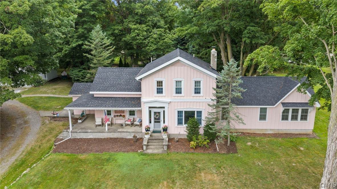 7805 Hicks Road - Photo 1