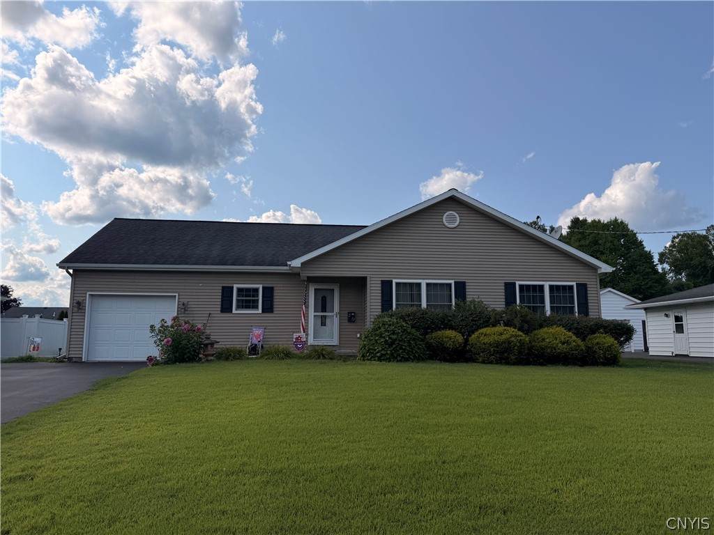 2013 Holly Street - Photo 1