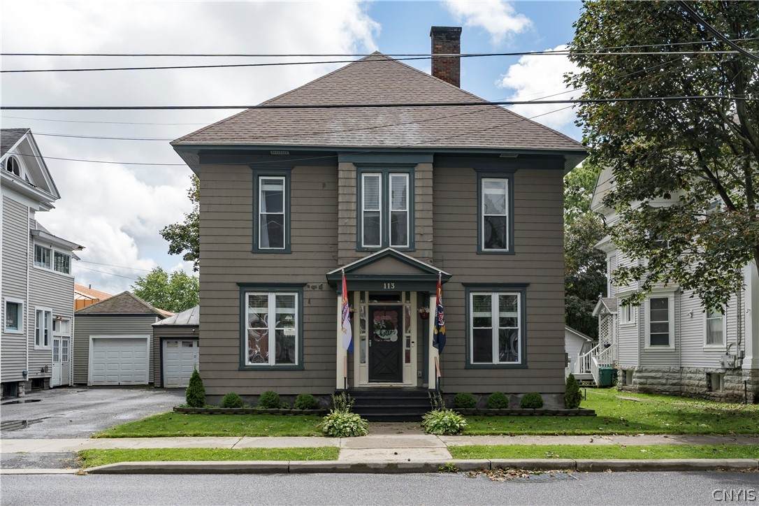 113 Ten Eyck Street - Photo 1