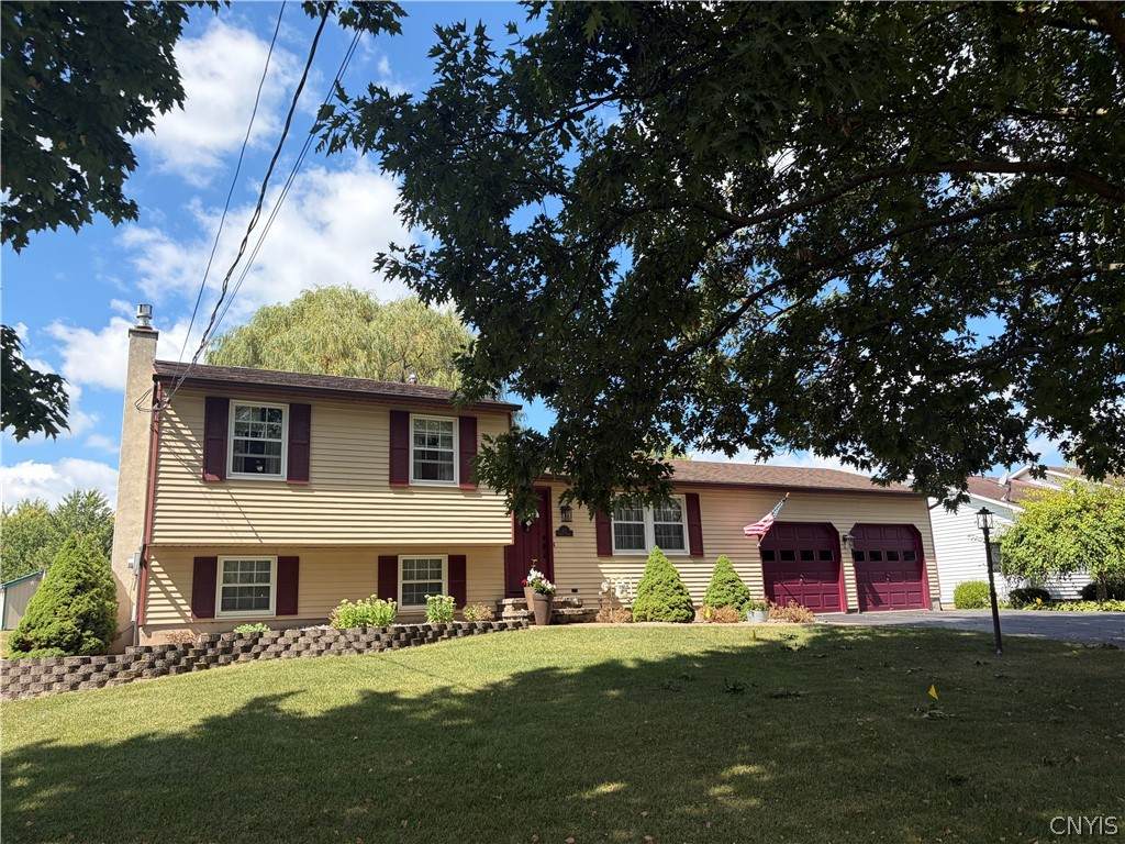 211 Stroud Street - Photo 1