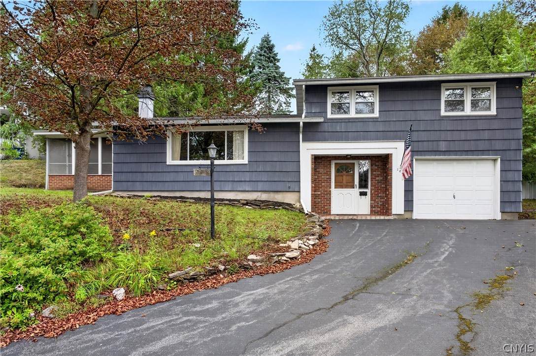 104 Wolcott Terrace - Photo 1