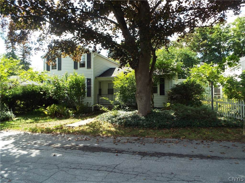 217 Yates Place - Photo 1