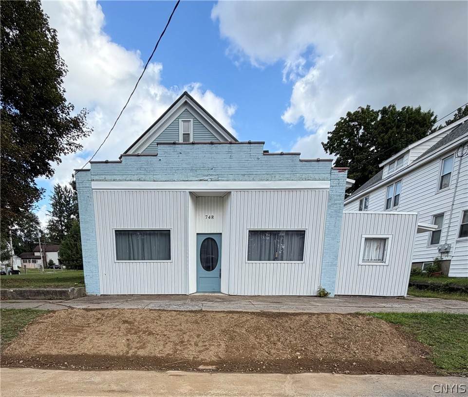 748 Dominick Street - Photo 1