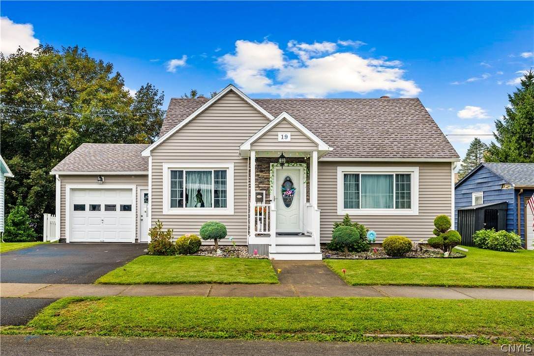 19 Tucker Avenue - Photo 1