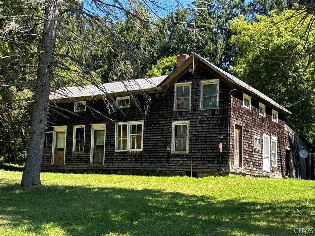 944 Tollgate Hill Road - Photo 1