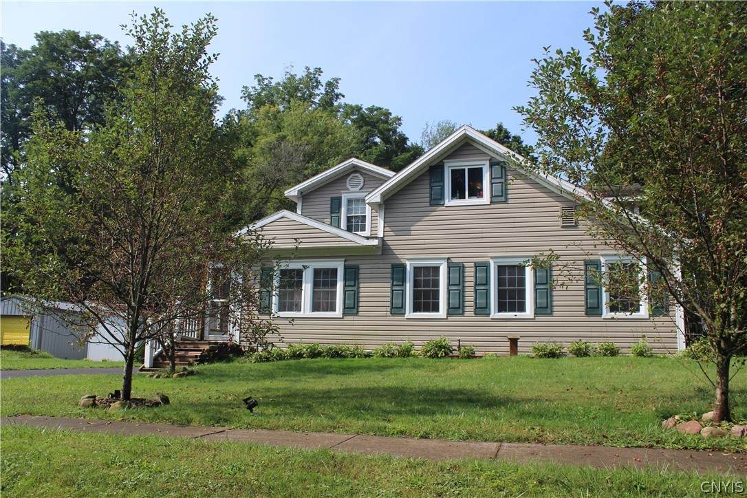 213 Valley Drive - Photo 1