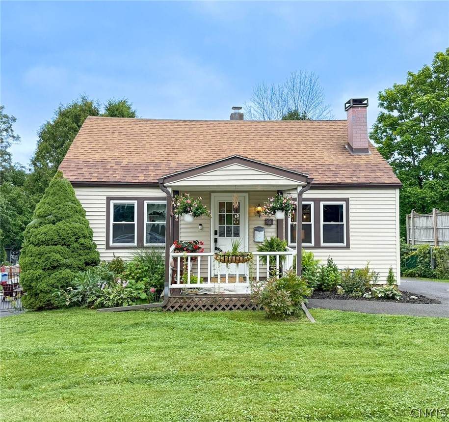 33 Hillside Avenue - Photo 1