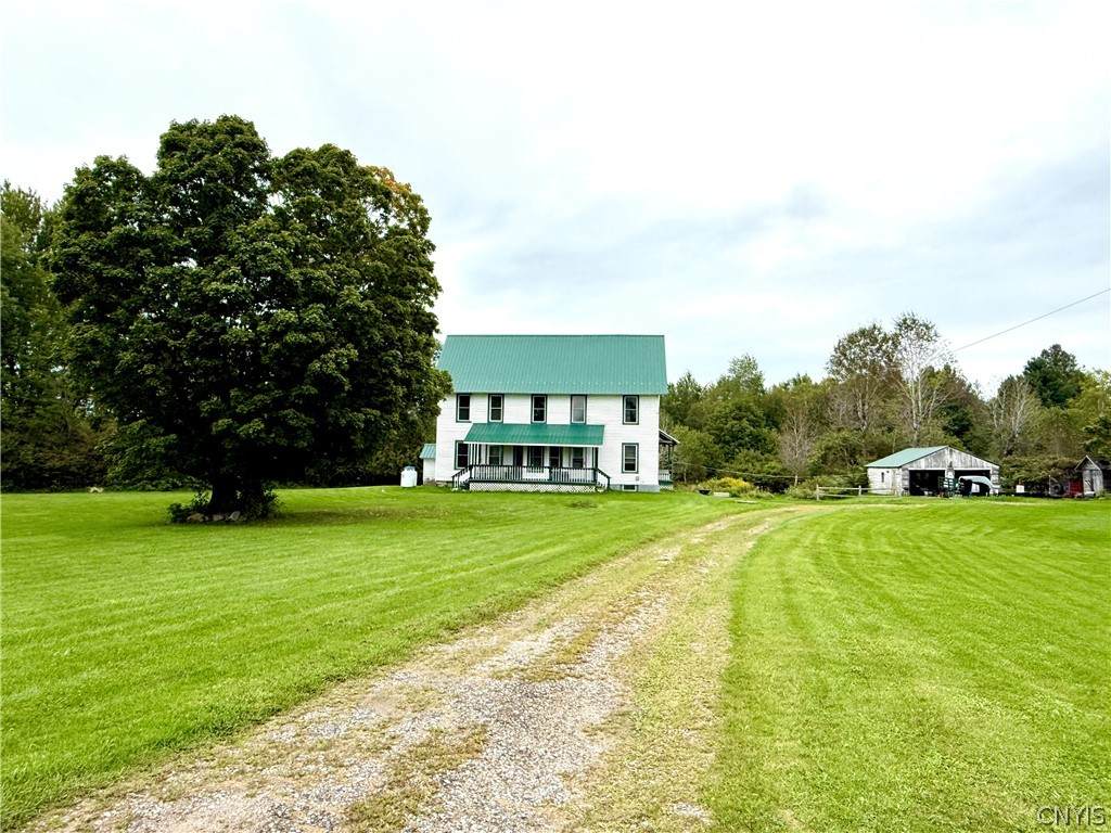 916 California Road - Photo 1