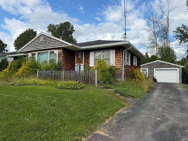 43 Sherwood Drive - Photo 1
